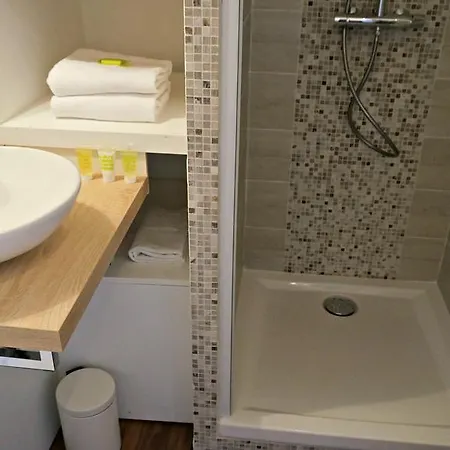 아파트 Little - Heloise *